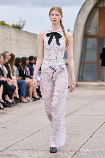 Look 58